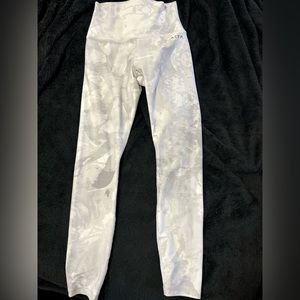 ACTAwear white camouflage leggings